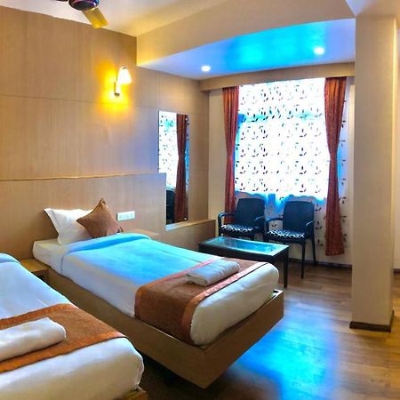 Orange Homestay Shillong Zewnętrze zdjęcie