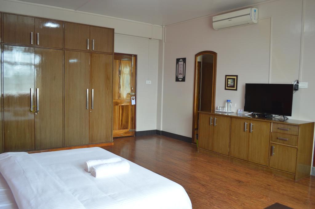 Orange Homestay Shillong Zewnętrze zdjęcie