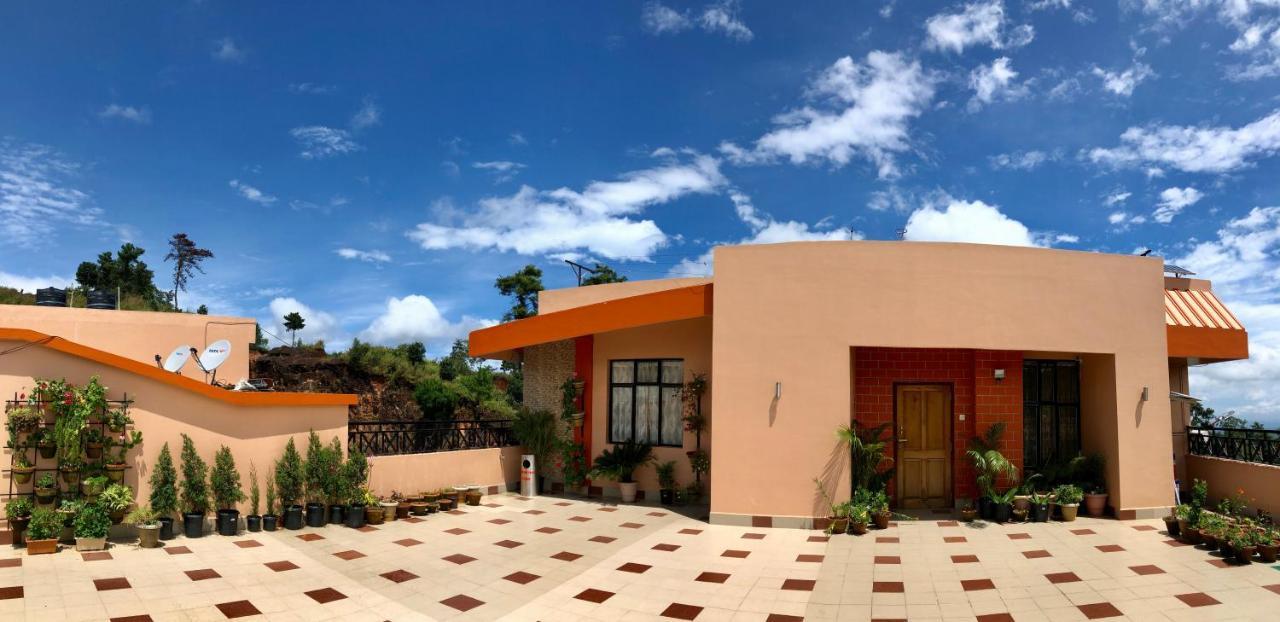 Orange Homestay Shillong Zewnętrze zdjęcie